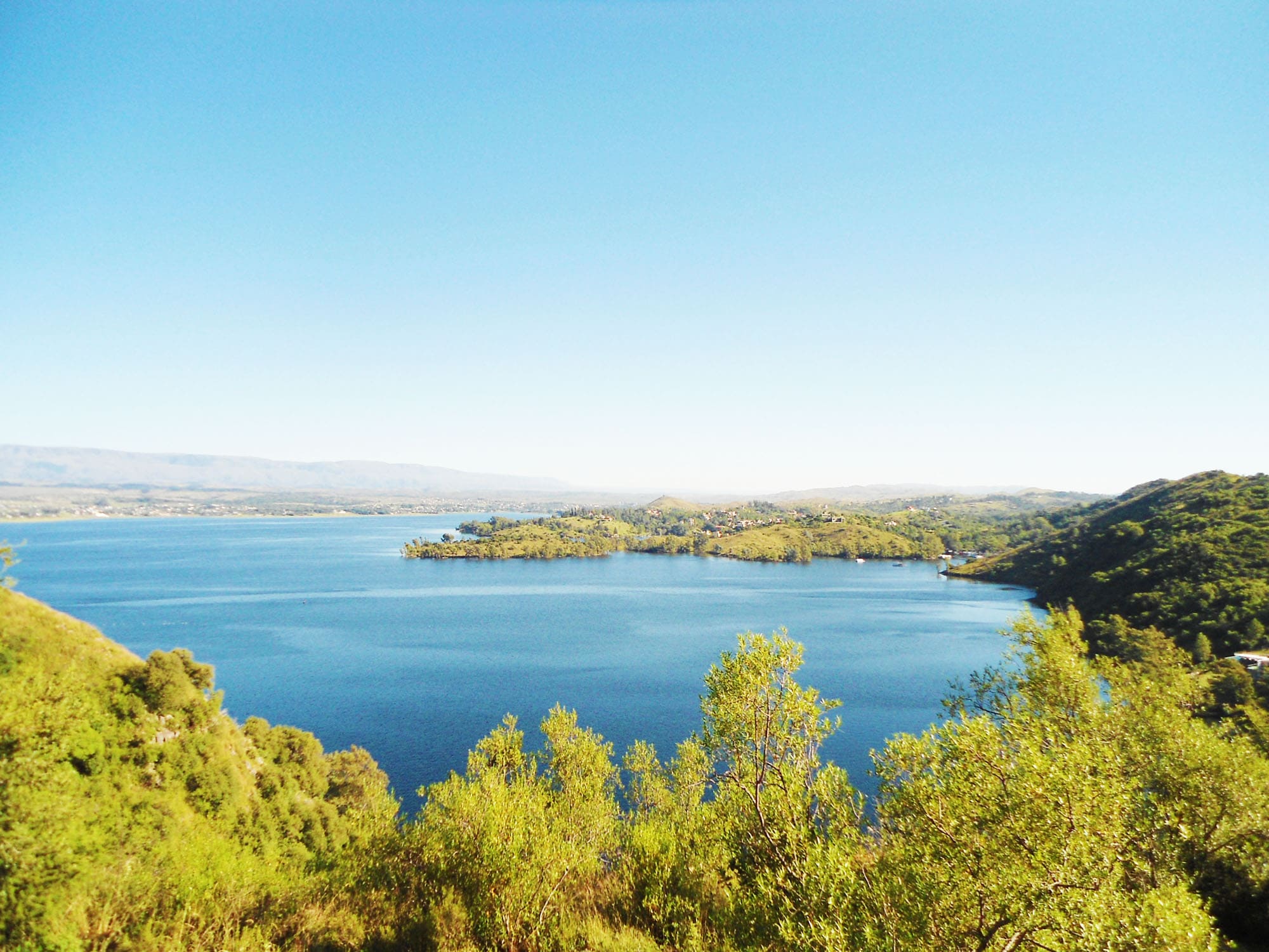Un lago oculto entre las sierras de Córdoba - Dique Los Molinos
